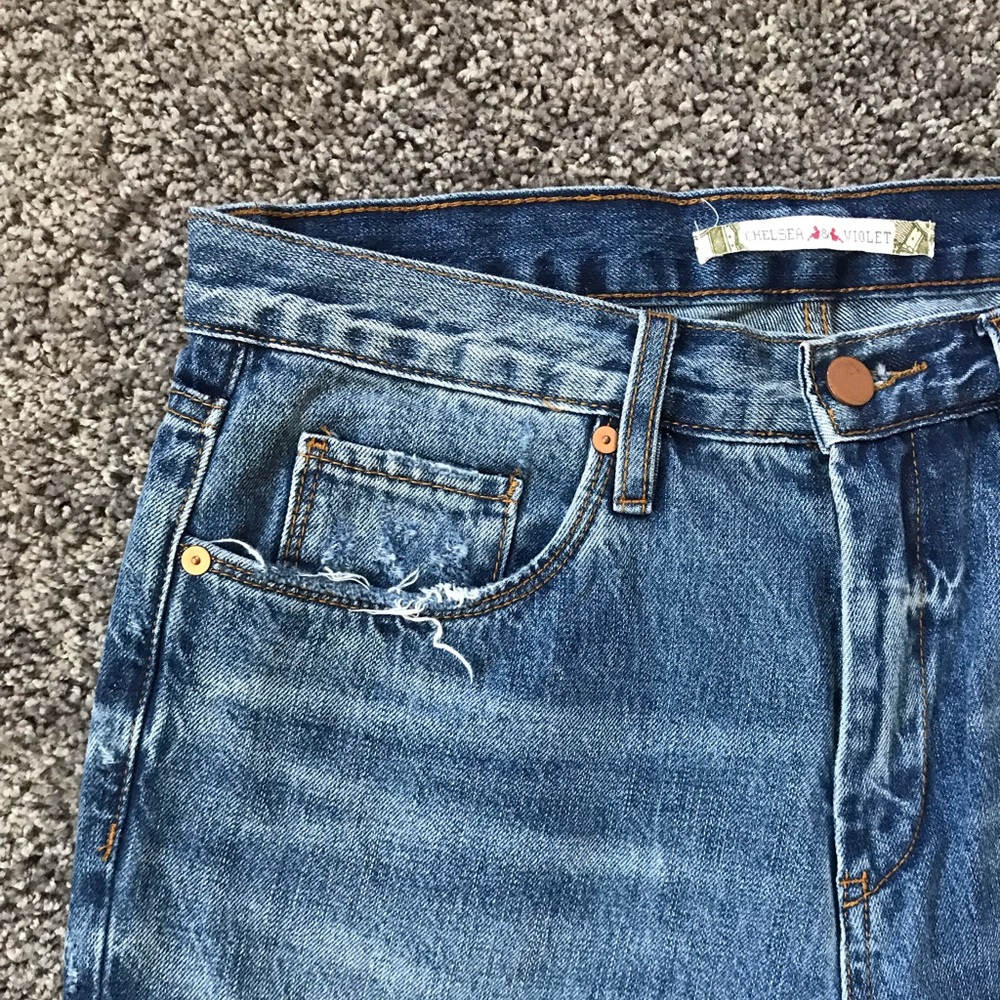 Chelsea & Violet Boyfriend Jeans